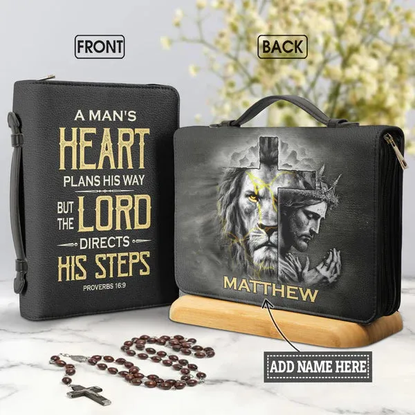 Christianart Bible Cover - A Mans Heart Plans His Way Proverbs 16 9 Lion God - Personalized Gifts for Pastor - Gifts For Men - CABBBCV14060324.