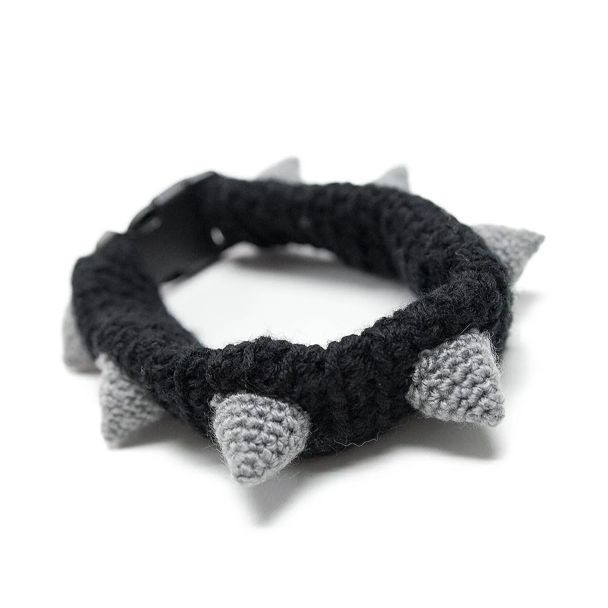 Crochet Spiked Collar