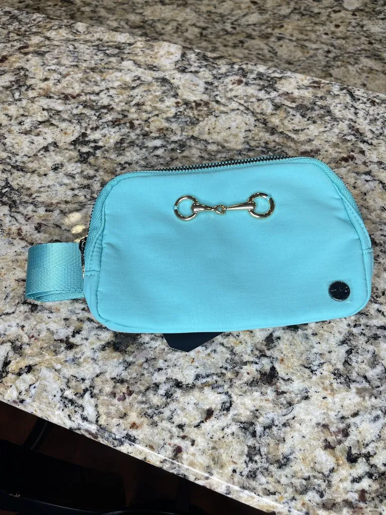 CROSSBODY BELT BAG