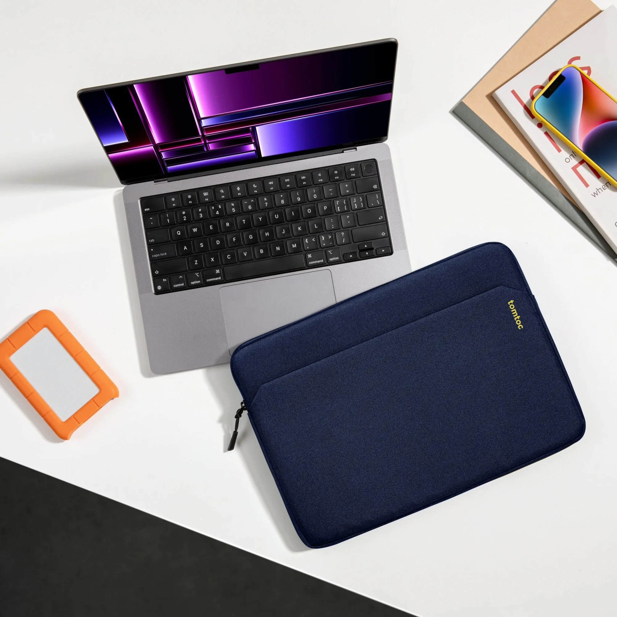 Light-A18 Laptop Sleeve for 15 inch MacBook Air