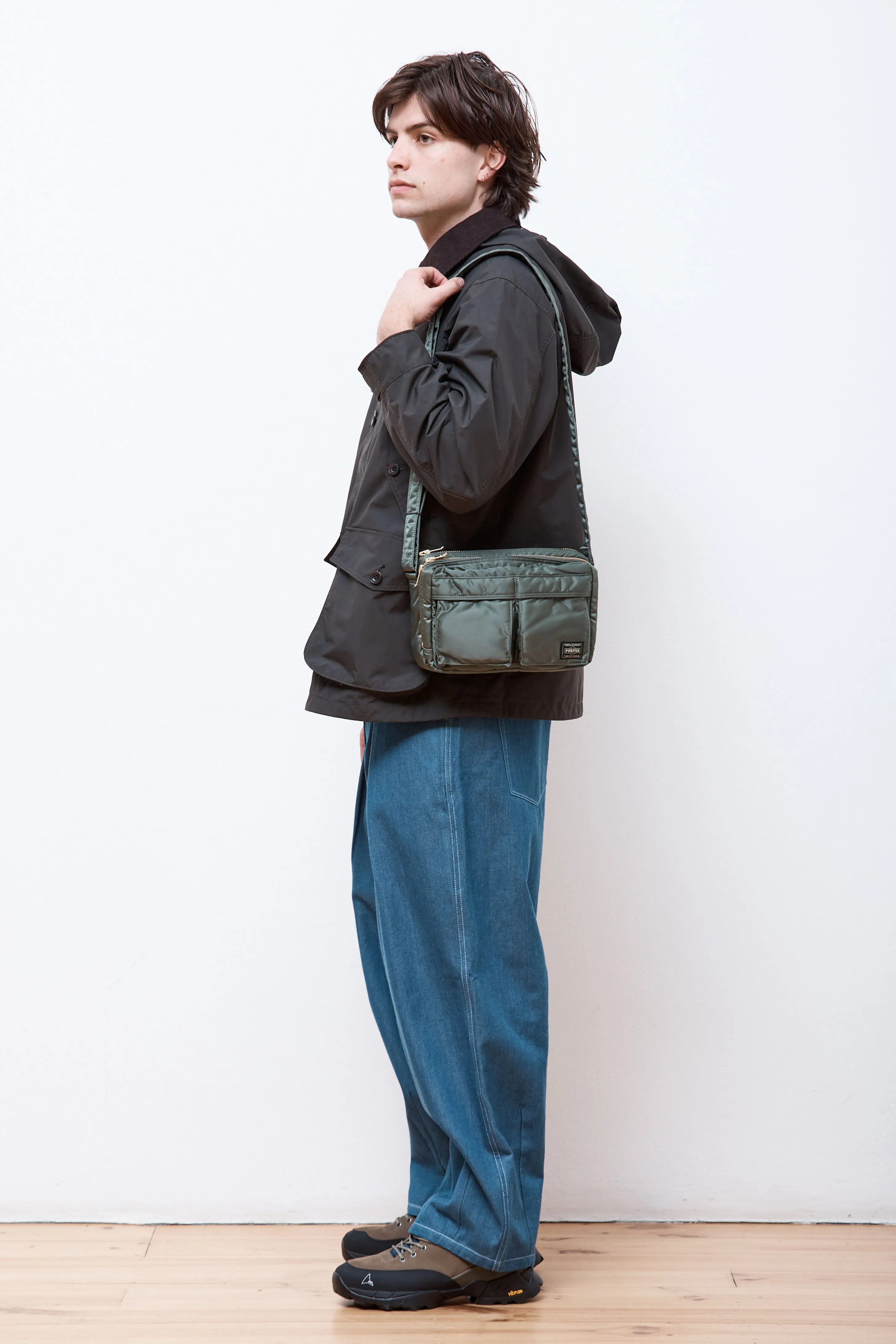 New Tanker Sling Bag W-Zip Sage Green