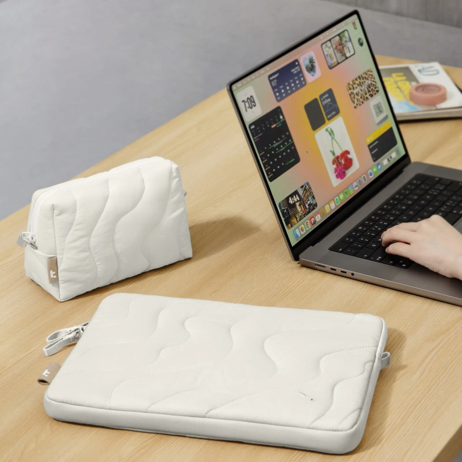 Terra-A27 Laptop Sleeve Kit for 15 inch MacBook Air