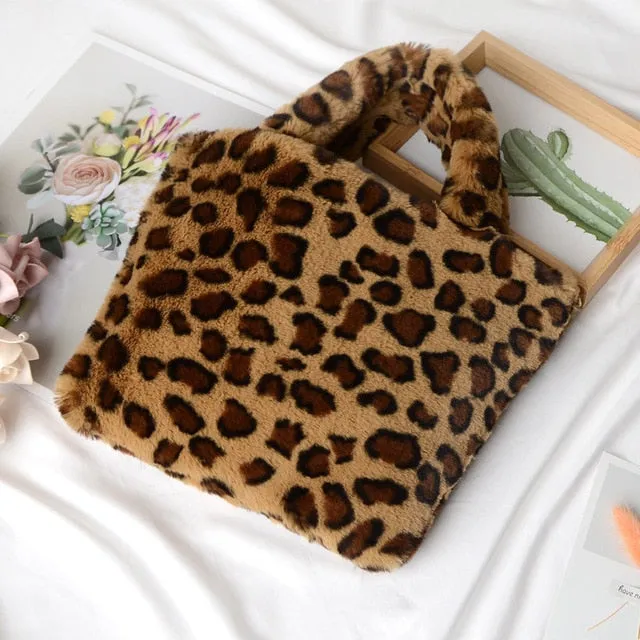 Winter new fashion shoulder bag female leopard female bag chain large plush winter handbag Messenger bag soft warm fur bag