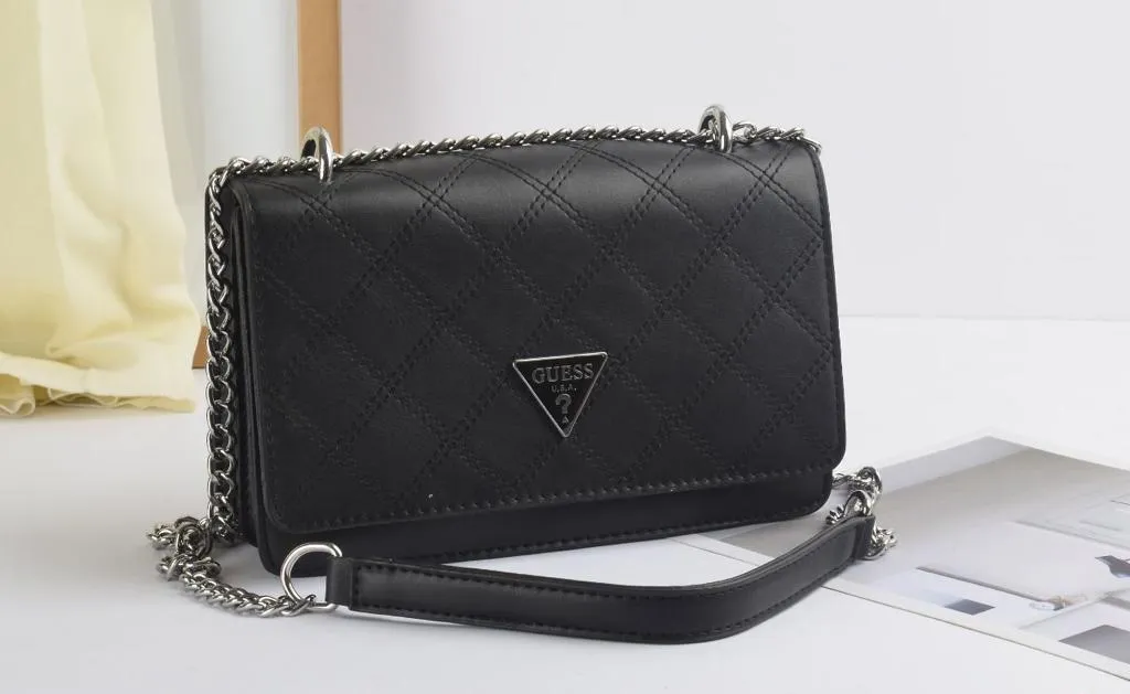 Women Hard Capitone Bag